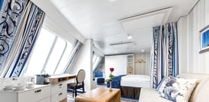 TUI Cruises Mein Schiff 5 Accommodation Family Outside Cabin 1.jpg